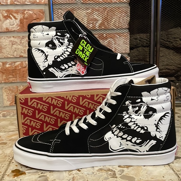 Vans Sk8 hi Tim Glow skulls black and white Glow in the dark men’s size 7.5 - Picture 2 of 9